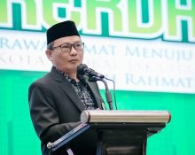 KH Lutfi Hakim