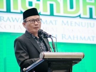 KH Lutfi Hakim (MUI DK Jakarta)